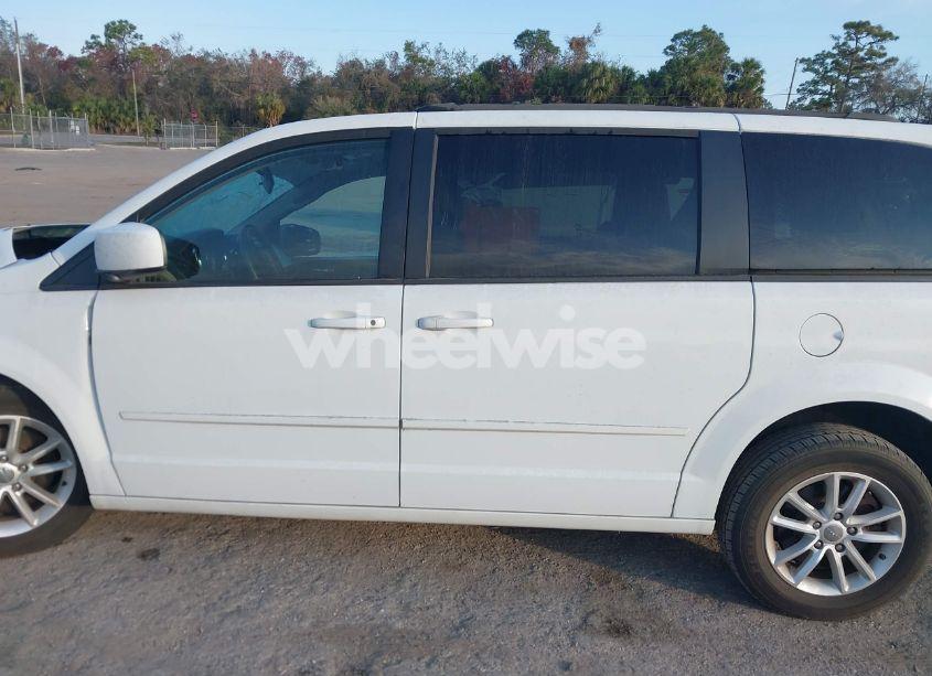 Photo 14 of 2016 Dodge Grand CARAVAN SXT (VIN 2C4RDGCGXGR257633)