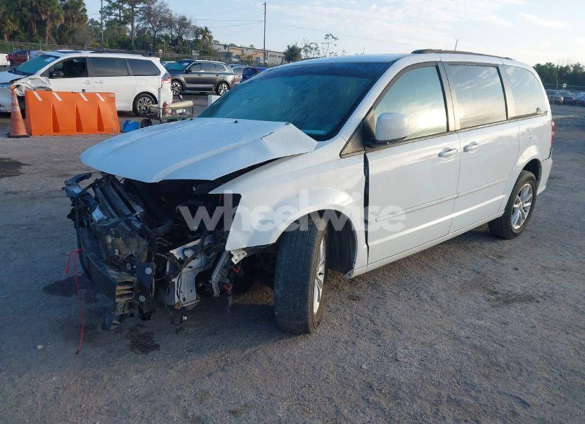 Photo 2 of 2016 Dodge Grand CARAVAN SXT (VIN 2C4RDGCGXGR257633)