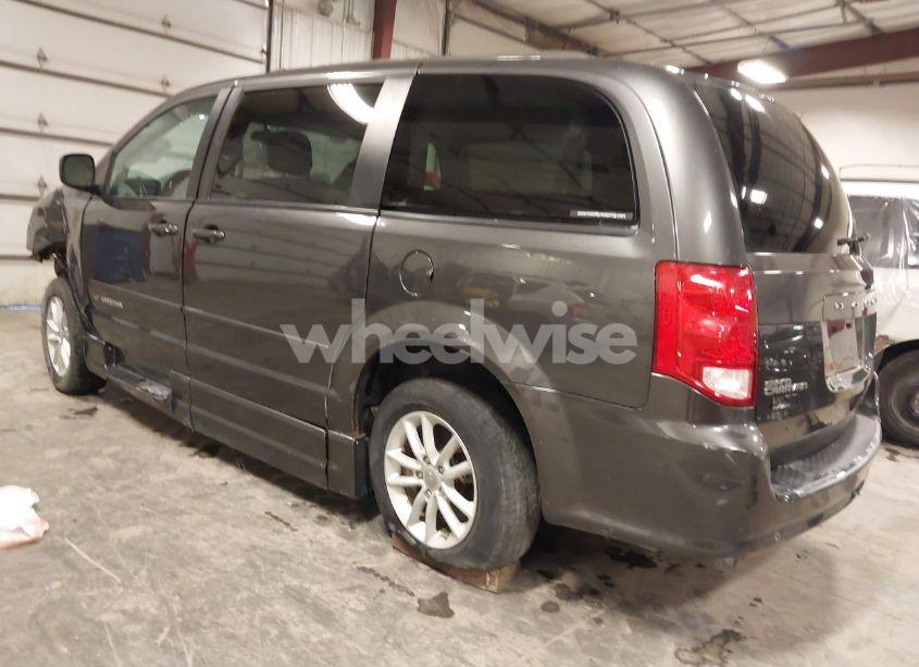 Photo 3 of 2016 Dodge Grand CARAVAN SXT (VIN 2C4RDGCGXGR351897)