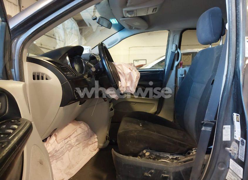 Photo 5 of 2016 Dodge Grand CARAVAN SXT (VIN 2C4RDGCGXGR351897)