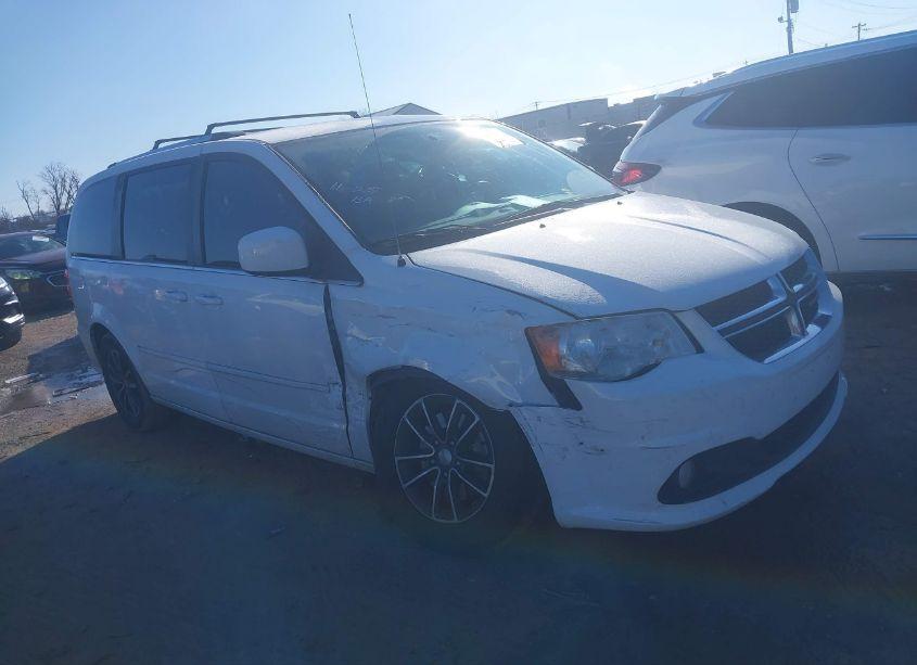 2017 Dodge Grand CARAVAN SXT (VIN 2C4RDGCGXHR554631) main photo
