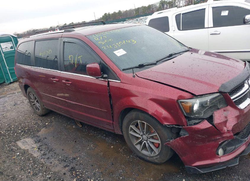 Photo 12 of 2017 Dodge Grand CARAVAN SXT (VIN 2C4RDGCGXHR596345)