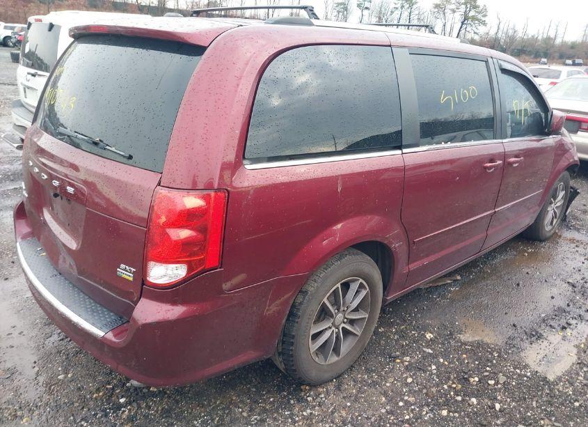 Photo 4 of 2017 Dodge Grand CARAVAN SXT (VIN 2C4RDGCGXHR596345)