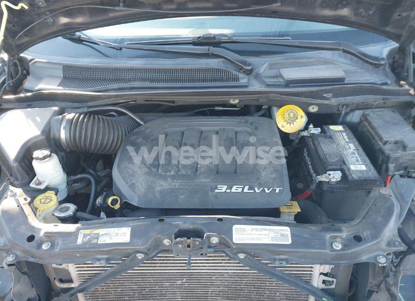 Photo 10 of 2017 Dodge Grand CARAVAN SXT (VIN 2C4RDGCGXHR600376)