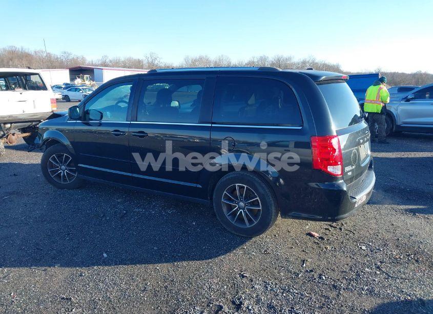 Photo 14 of 2017 Dodge Grand CARAVAN SXT (VIN 2C4RDGCGXHR600376)