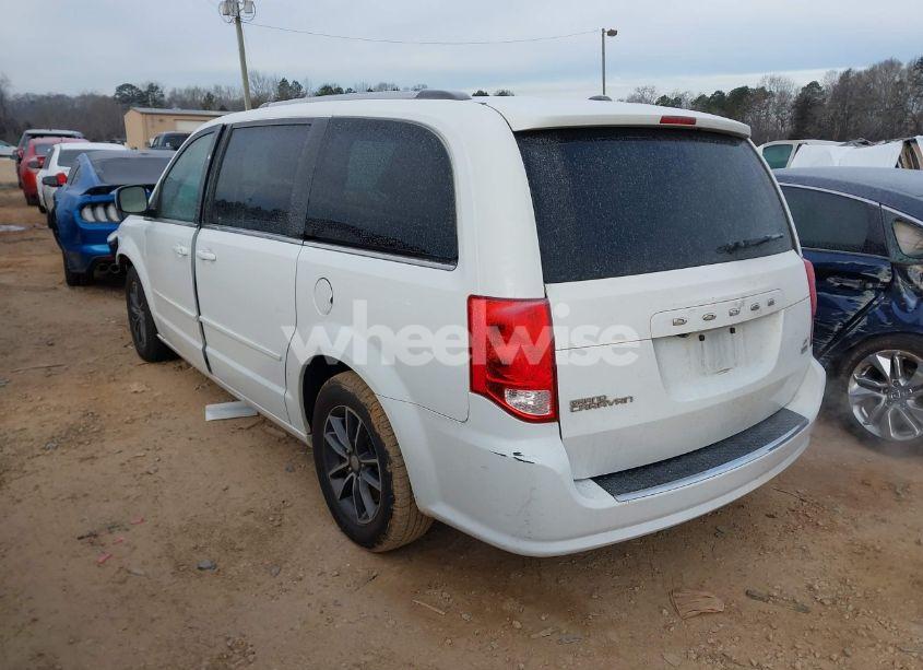 Photo 3 of 2017 Dodge Grand CARAVAN SXT (VIN 2C4RDGCGXHR617596)