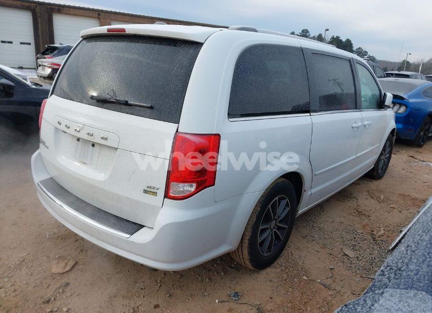 Photo 4 of 2017 Dodge Grand CARAVAN SXT (VIN 2C4RDGCGXHR617596)