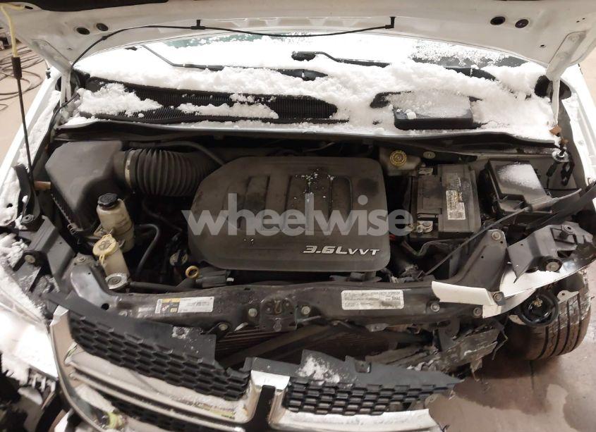 Photo 10 of 2017 Dodge Grand CARAVAN SXT (VIN 2C4RDGCGXHR696378)