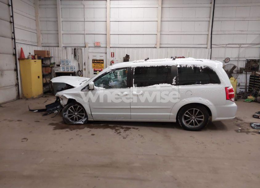 Photo 14 of 2017 Dodge Grand CARAVAN SXT (VIN 2C4RDGCGXHR696378)