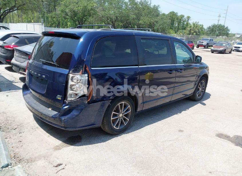 Photo 4 of 2017 Dodge Grand CARAVAN SXT (VIN 2C4RDGCGXHR697613)