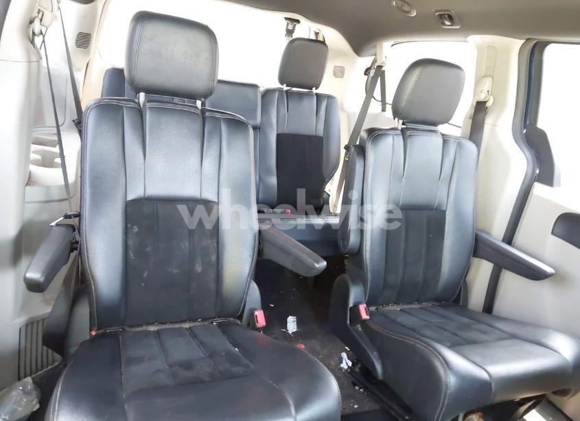 Photo 8 of 2017 Dodge Grand CARAVAN SXT (VIN 2C4RDGCGXHR697613)