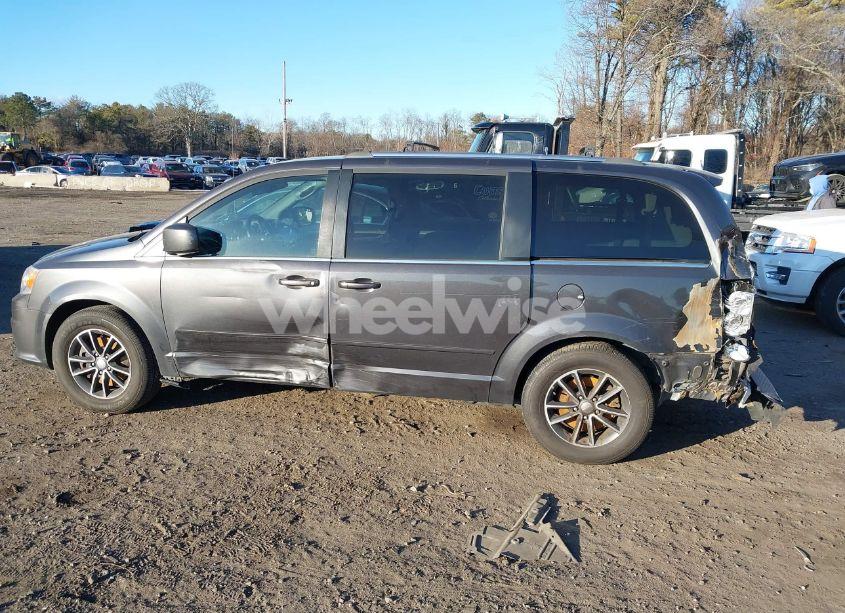 Photo 14 of 2017 Dodge Grand CARAVAN SXT (VIN 2C4RDGCGXHR735888)