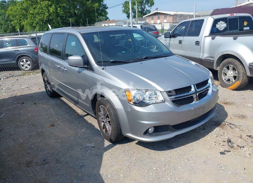 2017 Dodge Grand CARAVAN SXT (VIN 2C4RDGCGXHR774366) main photo