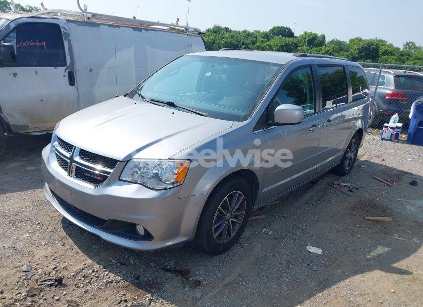 Photo 2 of 2017 Dodge Grand CARAVAN SXT (VIN 2C4RDGCGXHR774366)