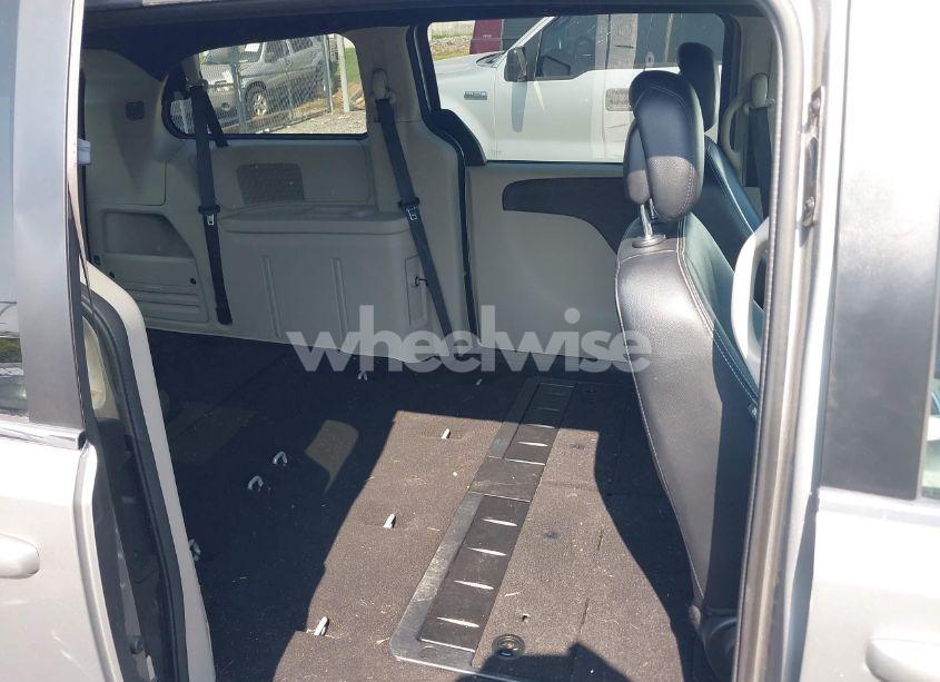 Photo 8 of 2017 Dodge Grand CARAVAN SXT (VIN 2C4RDGCGXHR774366)