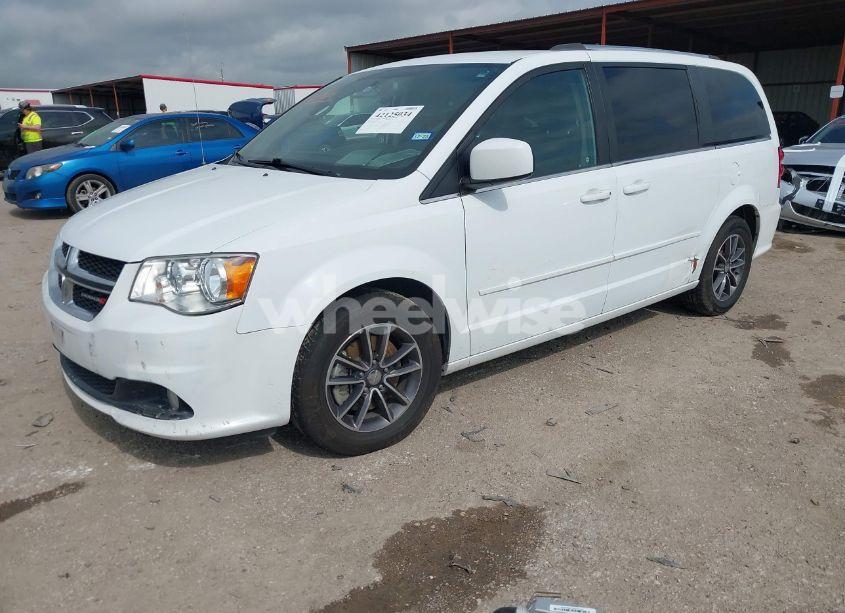 Photo 2 of 2017 Dodge Grand CARAVAN SXT (VIN 2C4RDGCGXHR861359)