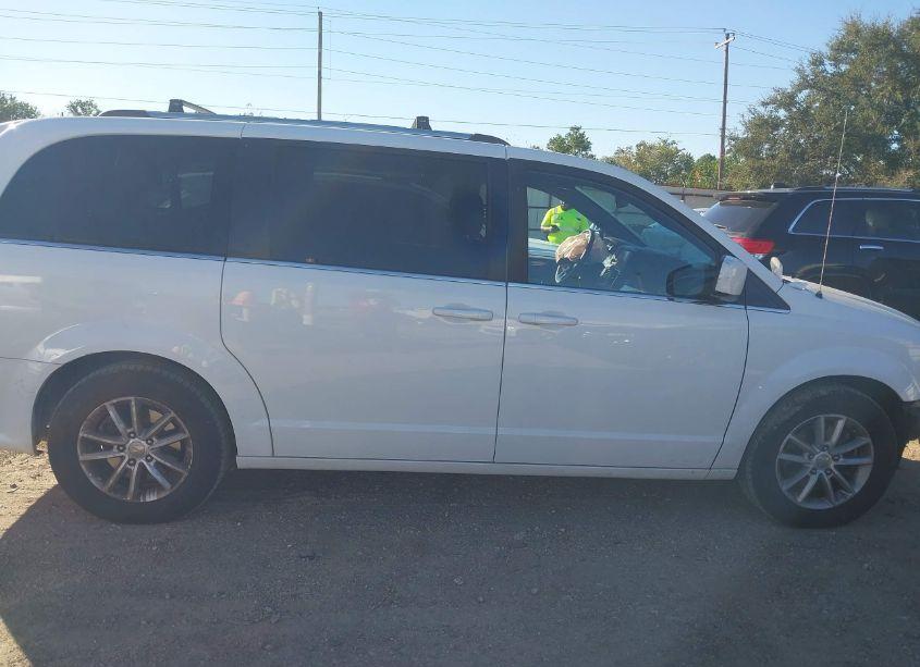 Photo 14 of 2018 Dodge Grand CARAVAN SXT (VIN 2C4RDGCGXJR208617)