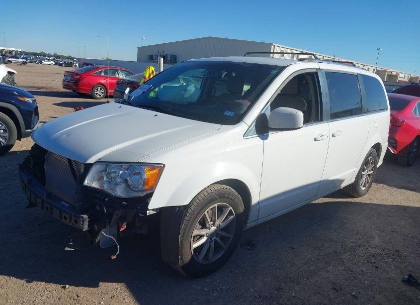 Photo 2 of 2018 Dodge Grand CARAVAN SXT (VIN 2C4RDGCGXJR208617)