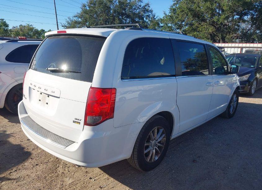 Photo 4 of 2018 Dodge Grand CARAVAN SXT (VIN 2C4RDGCGXJR208617)