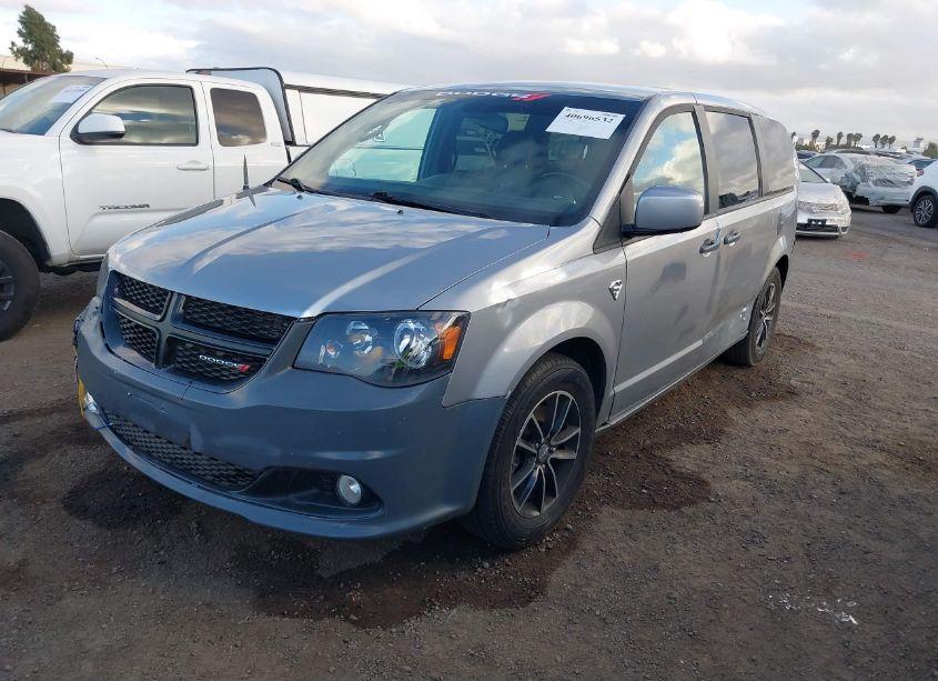 Photo 2 of 2018 Dodge Grand CARAVAN SXT (VIN 2C4RDGCGXJR258529)