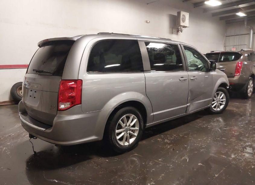 Photo 4 of 2019 Dodge Grand CARAVAN SXT (VIN 2C4RDGCGXKR519837)
