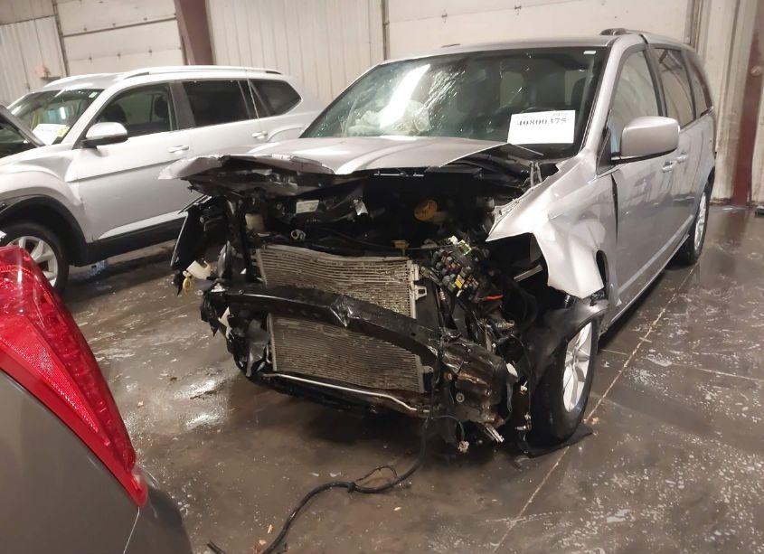 Photo 6 of 2019 Dodge Grand CARAVAN SXT (VIN 2C4RDGCGXKR519837)