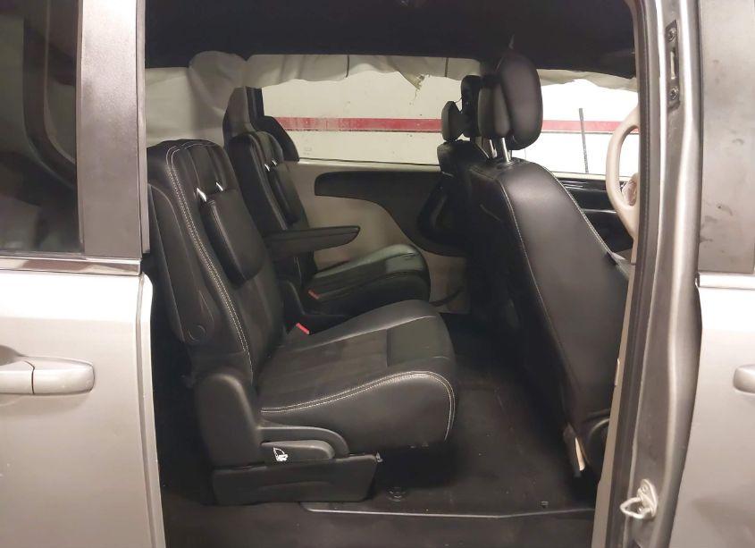 Photo 8 of 2019 Dodge Grand CARAVAN SXT (VIN 2C4RDGCGXKR519837)