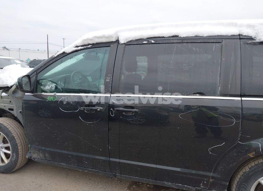 Photo 14 of 2019 Dodge Grand CARAVAN SXT (VIN 2C4RDGCGXKR544995)