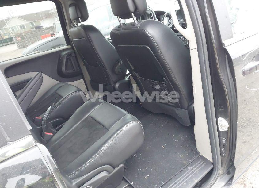 Photo 8 of 2019 Dodge Grand CARAVAN SXT (VIN 2C4RDGCGXKR544995)