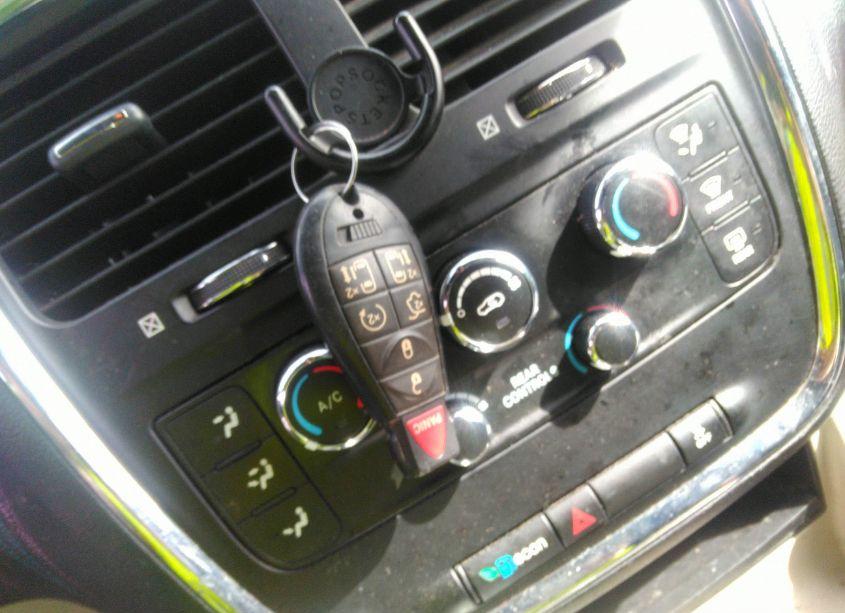 Photo 11 of 2019 Dodge Grand CARAVAN SXT (VIN 2C4RDGCGXKR557827)