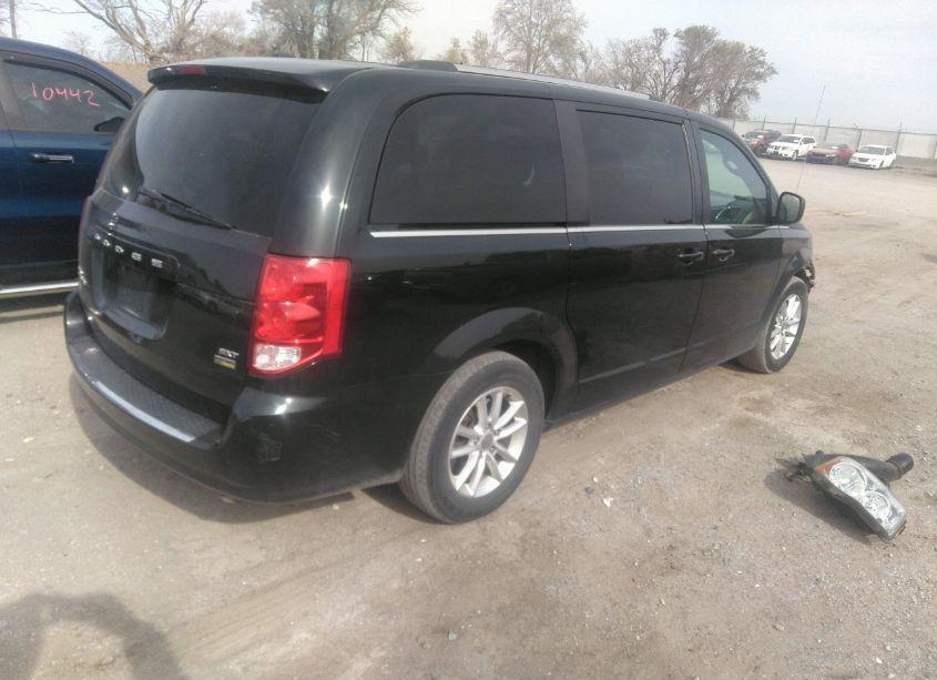 Photo 4 of 2019 Dodge Grand CARAVAN SXT (VIN 2C4RDGCGXKR557827)