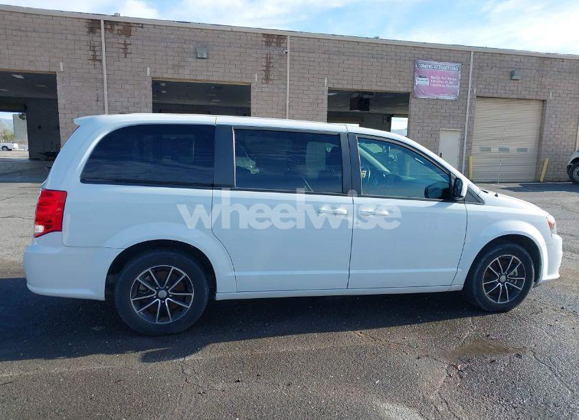Photo 13 of 2019 Dodge Grand CARAVAN SXT (VIN 2C4RDGCGXKR606069)