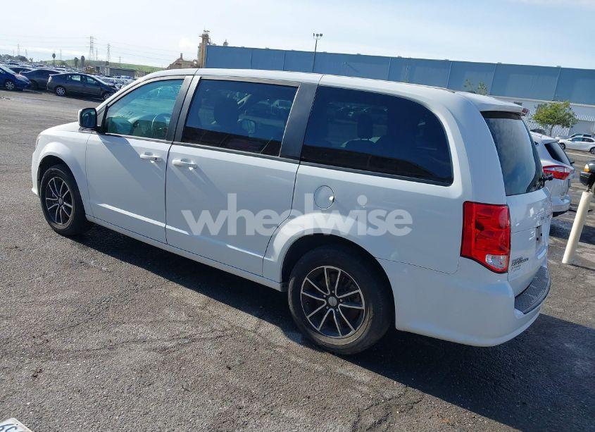 Photo 3 of 2019 Dodge Grand CARAVAN SXT (VIN 2C4RDGCGXKR606069)
