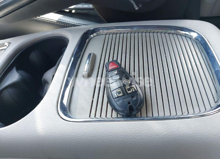 Photo 11 of 2019 Dodge Grand CARAVAN SXT (VIN 2C4RDGCGXKR642389)