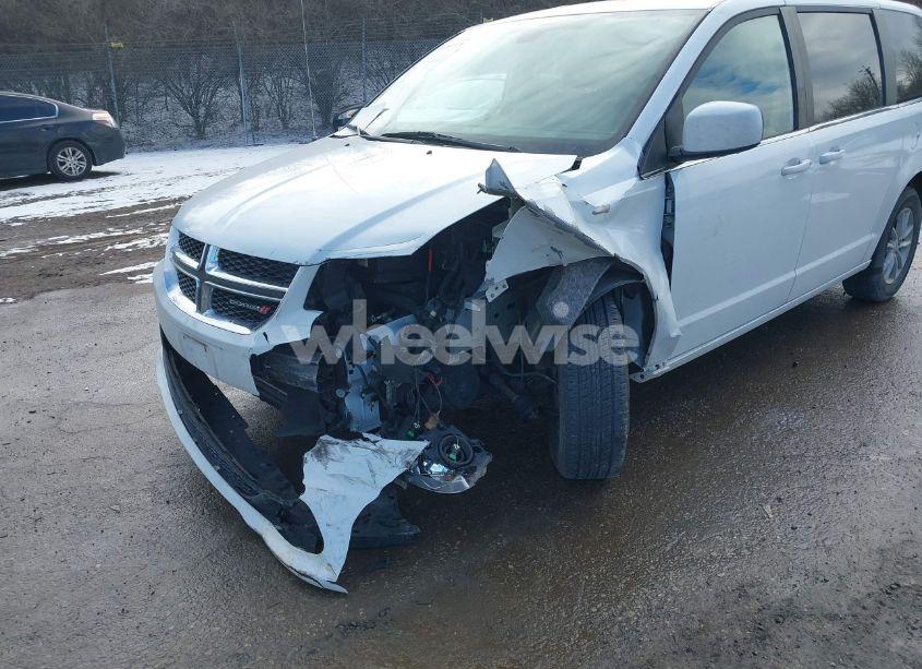 Photo 17 of 2019 Dodge Grand CARAVAN SXT (VIN 2C4RDGCGXKR656289)