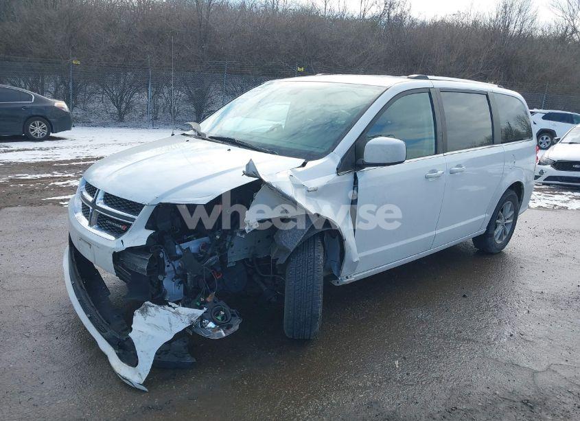 Photo 2 of 2019 Dodge Grand CARAVAN SXT (VIN 2C4RDGCGXKR656289)