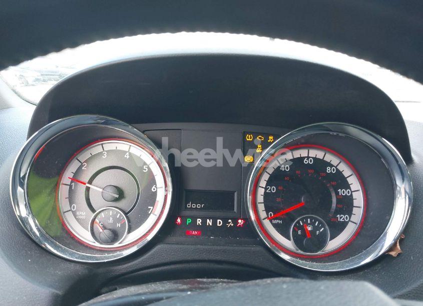 Photo 7 of 2019 Dodge Grand CARAVAN SXT (VIN 2C4RDGCGXKR656289)