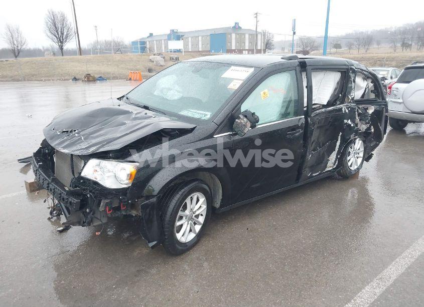 Photo 2 of 2019 Dodge Grand CARAVAN SXT (VIN 2C4RDGCGXKR671908)