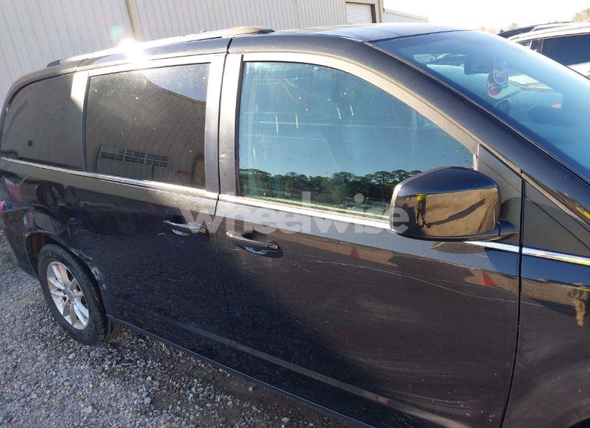 Photo 13 of 2019 Dodge Grand CARAVAN SXT (VIN 2C4RDGCGXKR691186)