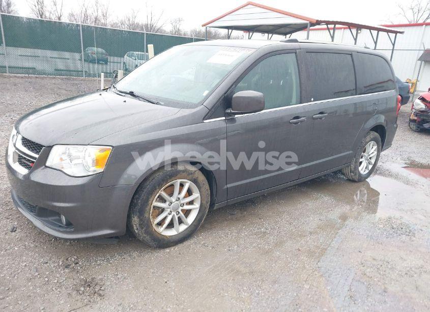 Photo 2 of 2019 Dodge Grand CARAVAN SXT (VIN 2C4RDGCGXKR712943)