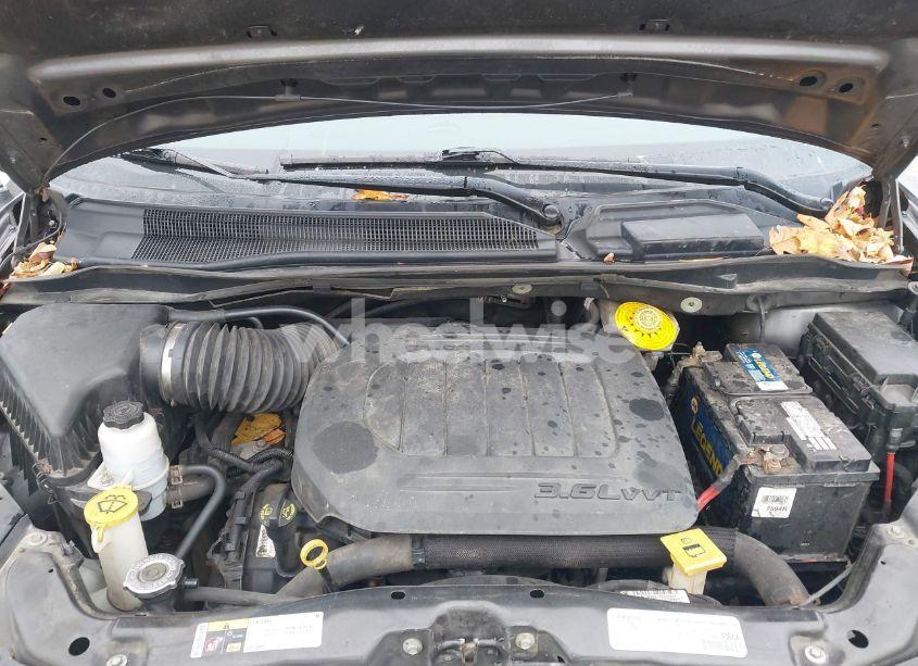 Photo 10 of 2019 Dodge Grand CARAVAN SXT (VIN 2C4RDGCGXKR723991)