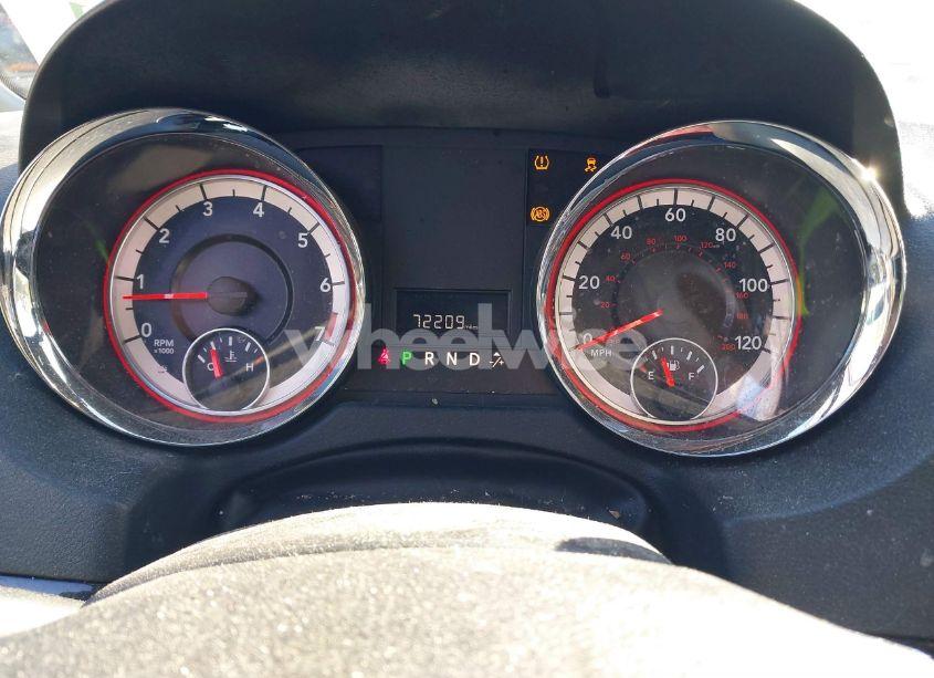 Photo 7 of 2019 Dodge Grand CARAVAN SXT (VIN 2C4RDGCGXKR743447)