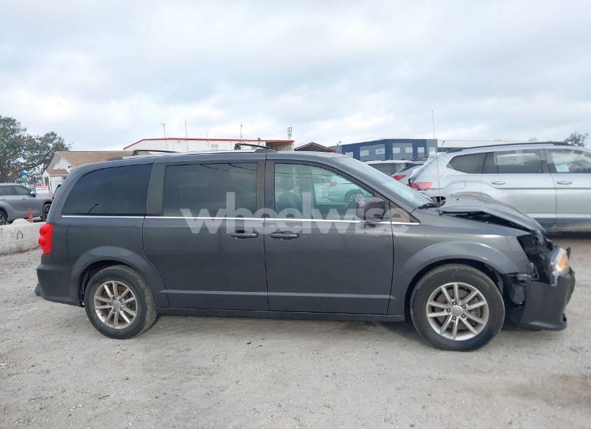 Photo 13 of 2019 Dodge Grand CARAVAN SXT (VIN 2C4RDGCGXKR755842)