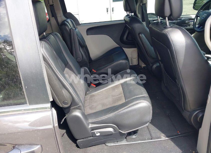 Photo 8 of 2020 Dodge Grand CARAVAN SXT (VIN 2C4RDGCGXLR200973)