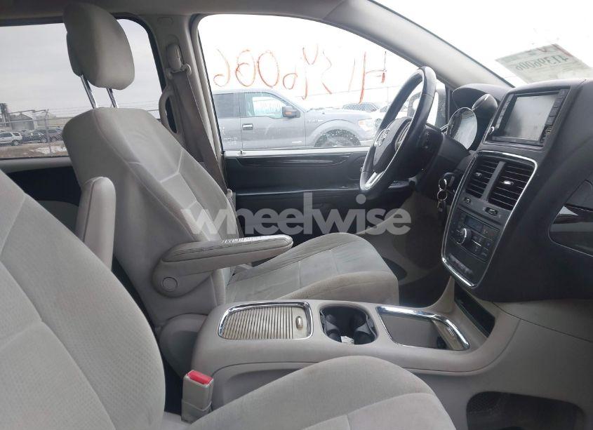 Photo 5 of 2013 Dodge Grand CARAVAN CREW (VIN 2C4RDGDG0DR619298)