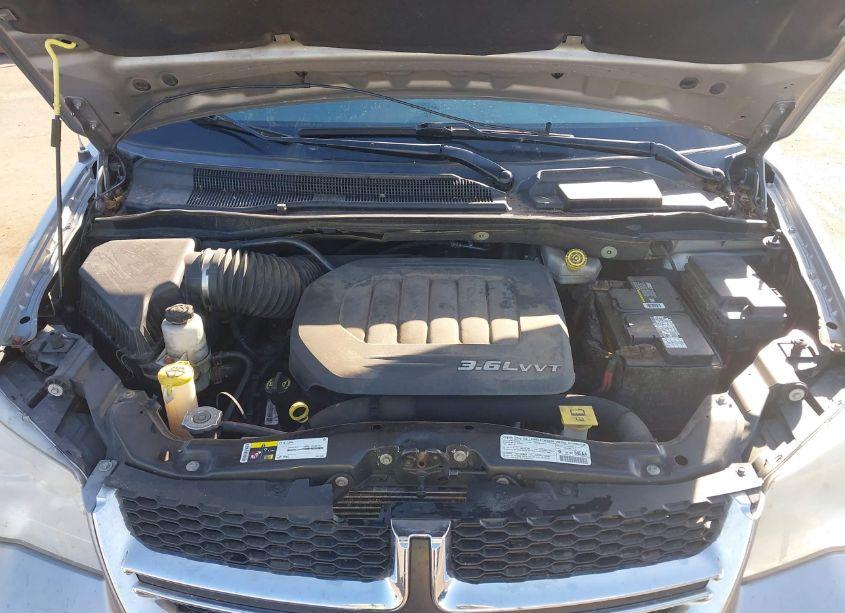 Photo 10 of 2013 Dodge Grand CARAVAN CREW (VIN 2C4RDGDG0DR740932)