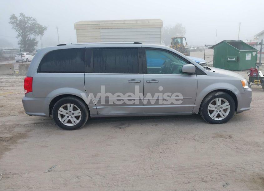 Photo 6 of 2013 Dodge Grand CARAVAN CREW (VIN 2C4RDGDG1DR584805)