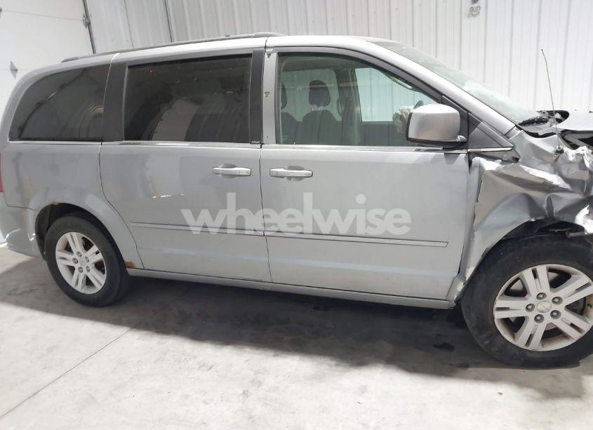 Photo 14 of 2013 Dodge Grand CARAVAN CREW (VIN 2C4RDGDG8DR704227)