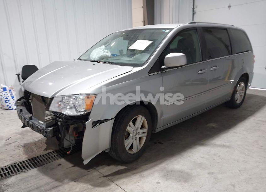 Photo 2 of 2013 Dodge Grand CARAVAN CREW (VIN 2C4RDGDG8DR704227)