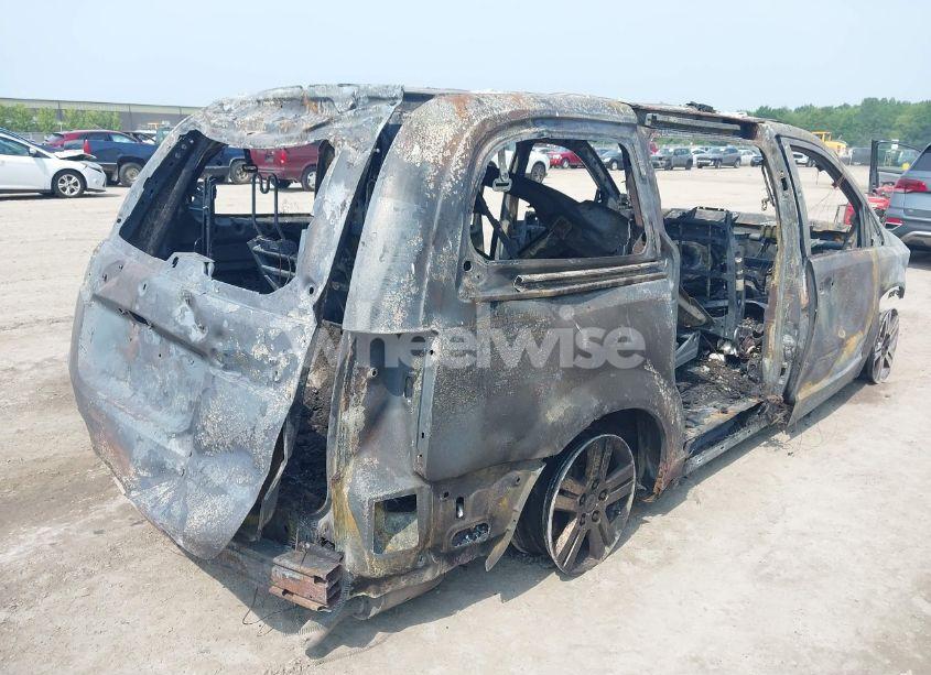 Photo 4 of 2013 Dodge Grand CARAVAN CREW (VIN 2C4RDGDG8DR727636)